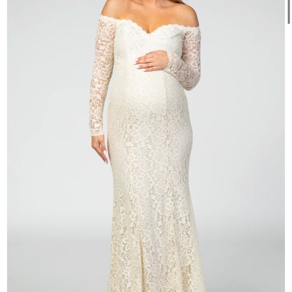 Maternity gown photo shoot